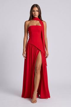 Abito da Sera Rosso Dettaglio Couture 135
