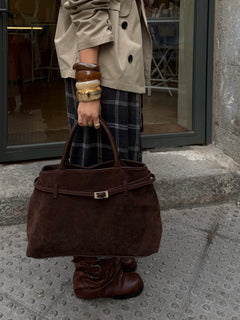 Distinctive Design Leather Bag — Detail — 4 |oriona-color:|