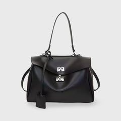 Modern Cut Shoulder Bag — Black — 1 |oriona-color:Black|