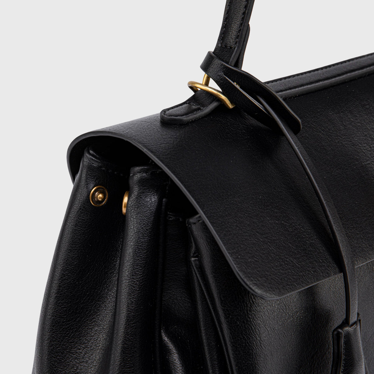 Compact shape leather bag — Black — 12 |oriona-color:Black|