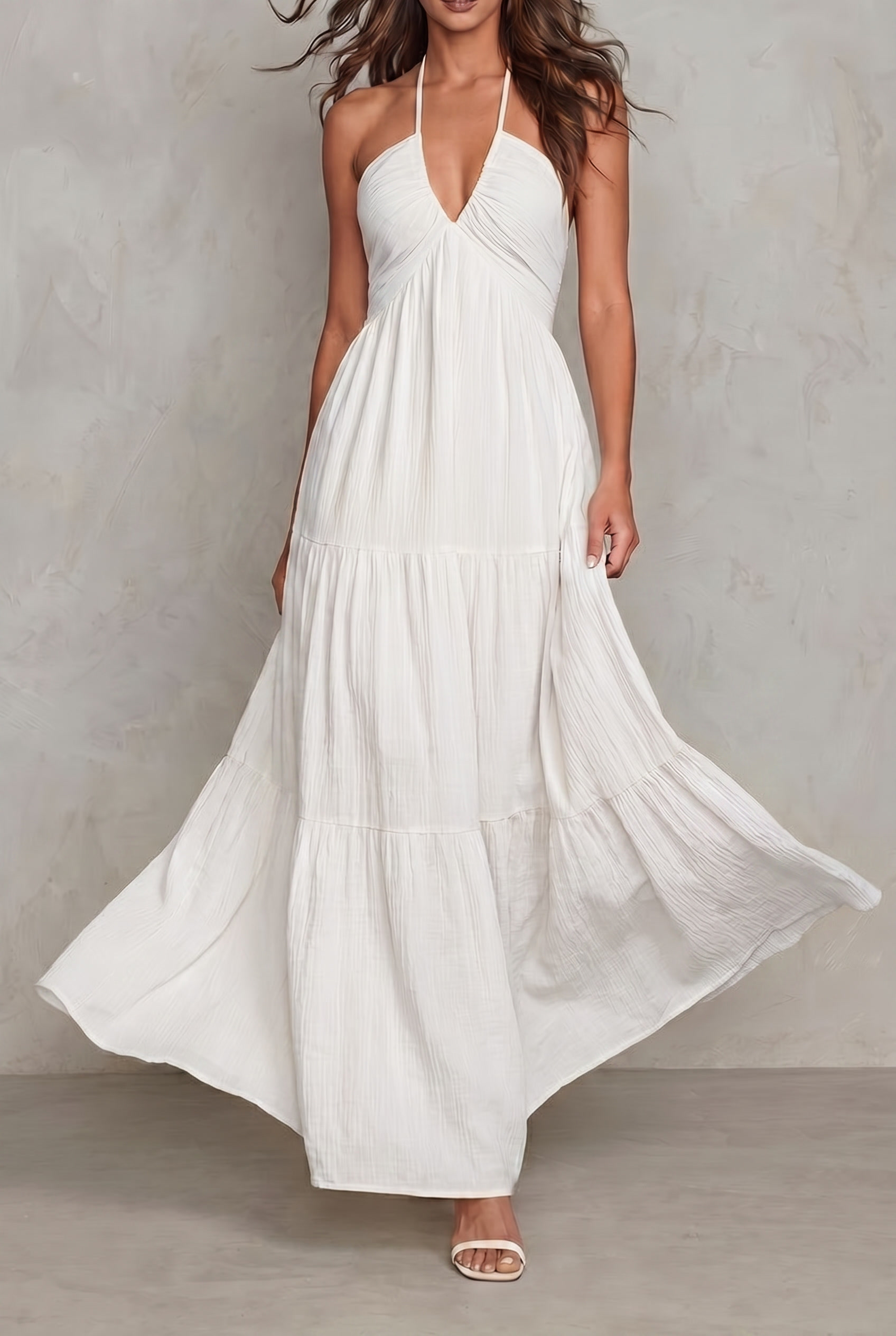 Elaria • Vestido largo con escote halter