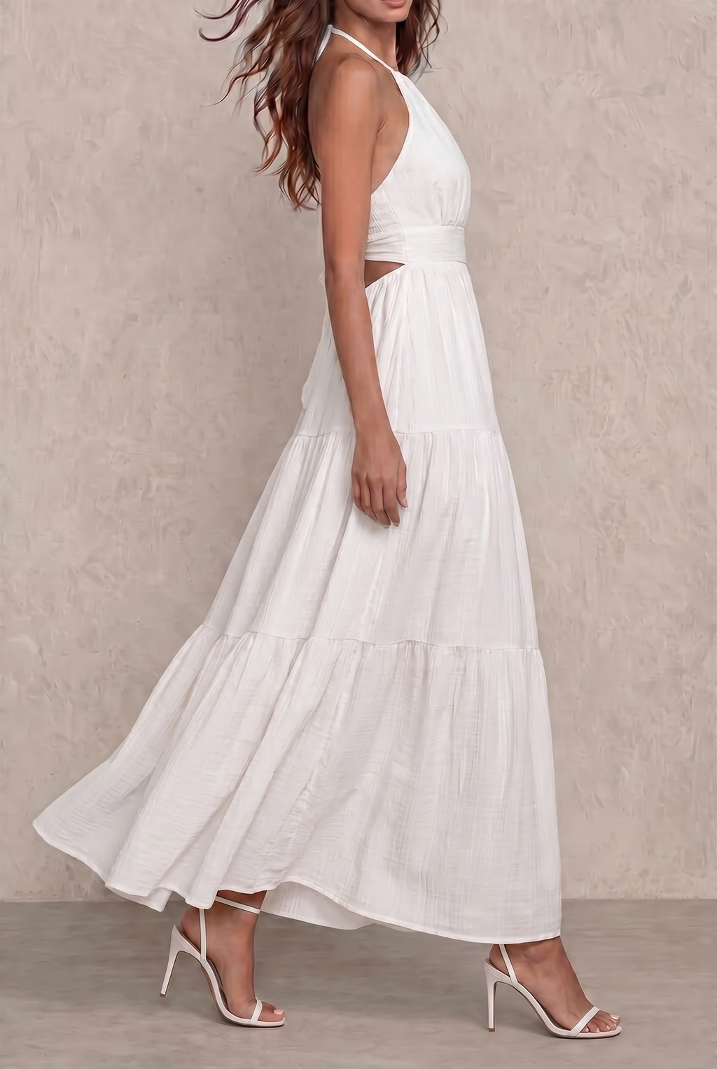 Elaria • Vestido largo con escote halter