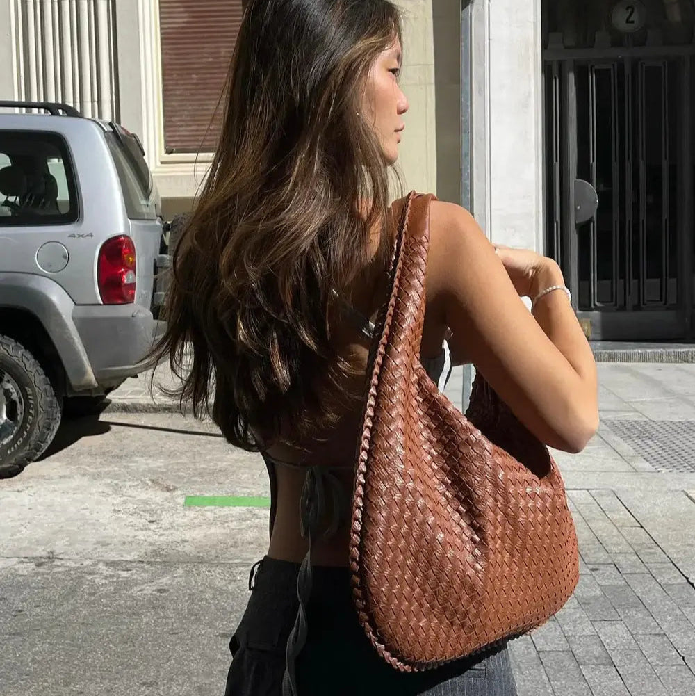 Clean Line Woven Bag — Brown — 3 |oriona-color:Brown|