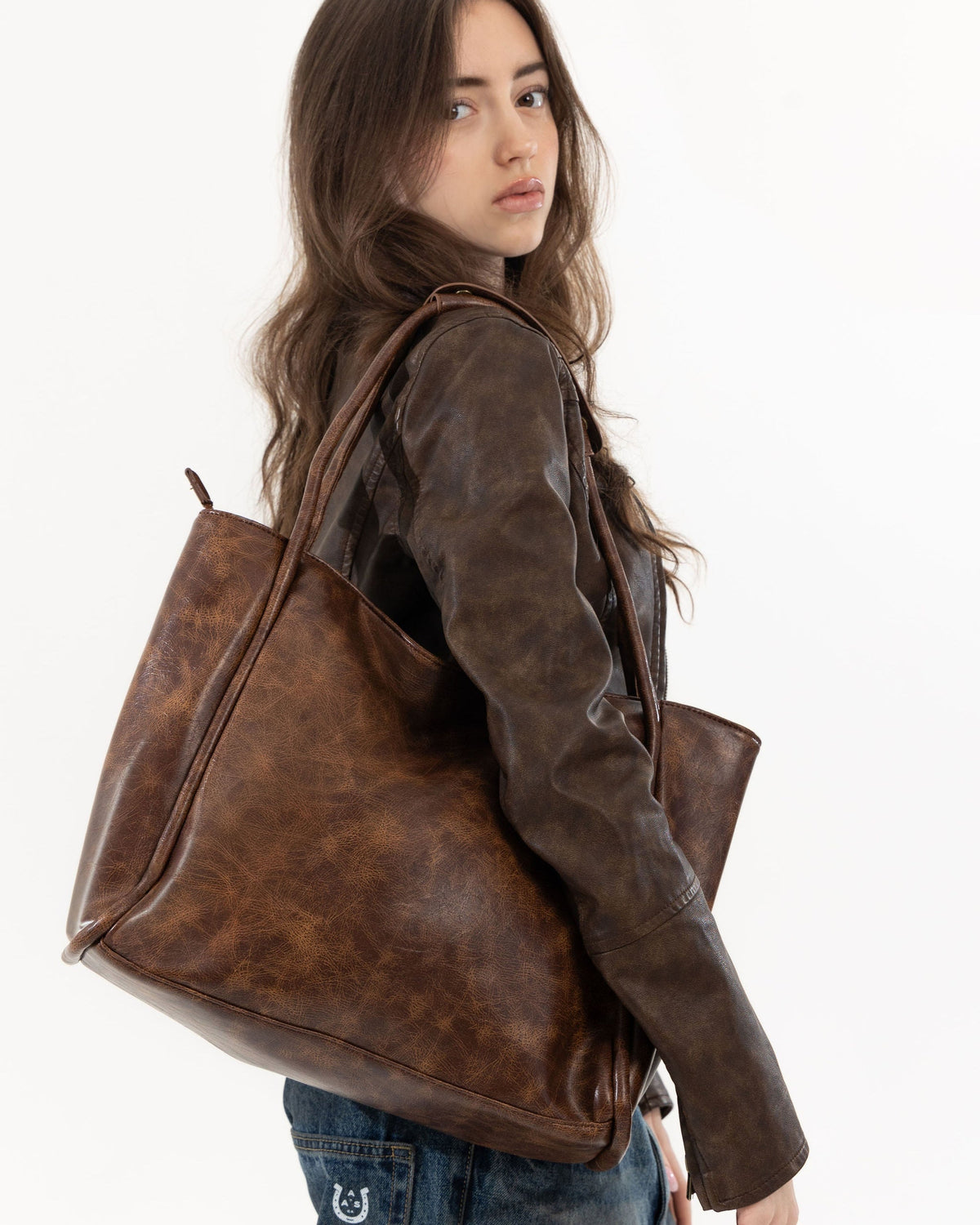 Iconic cut laptop bag — Brown — 3 |oriona-color:Brown|