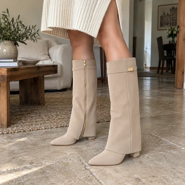 Illustrative image: boots Lavista straight-shaft suede, beige