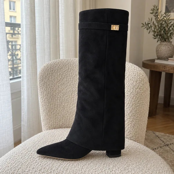 Illustrative image: boots Lavista straight-shaft suede, black