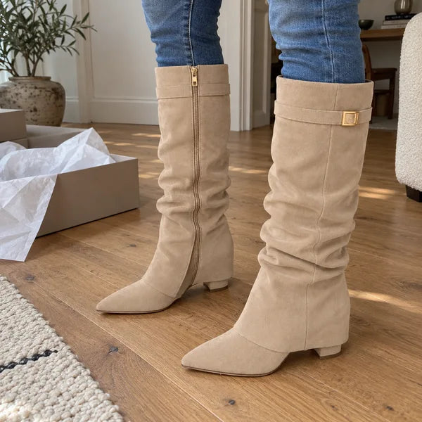 Illustrative image: boots Lavista soft suede, beige