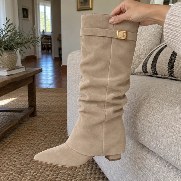 Illustrative image: boots Lavista soft suede, beige