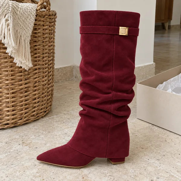 Illustrative image: boots Lavista soft suede, burgundy